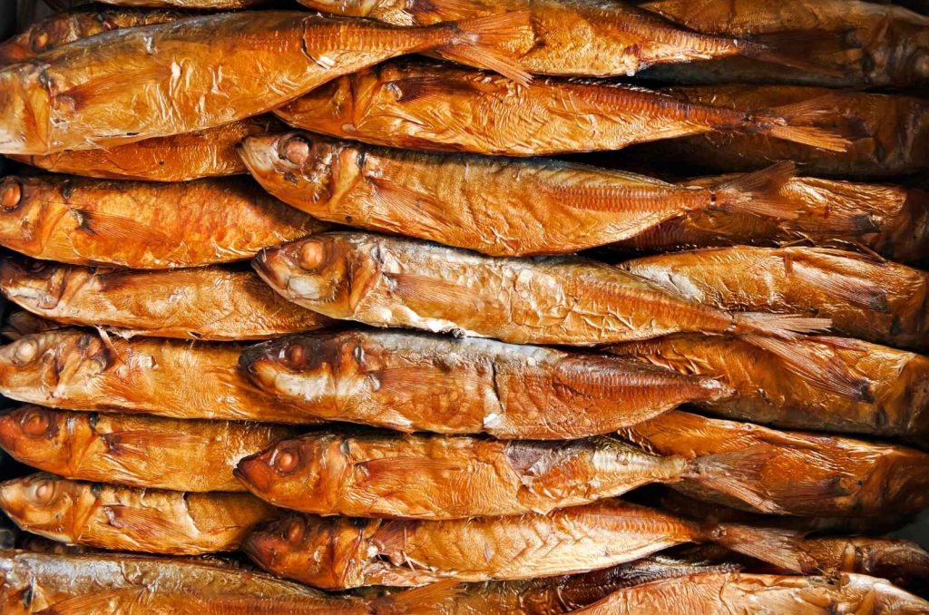 דגים מעושנים